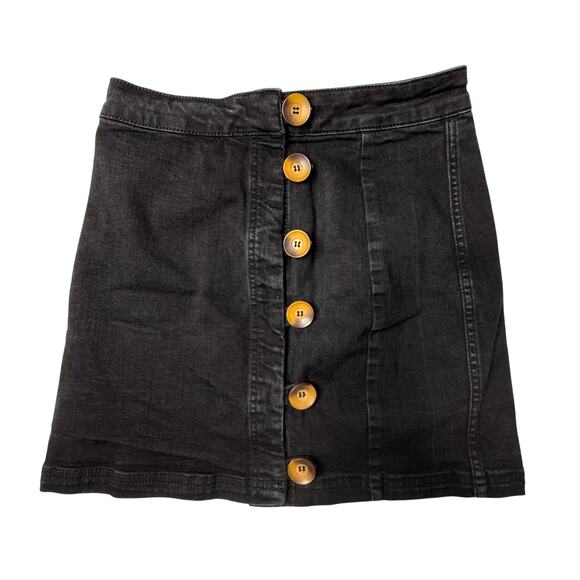 Free People Denim Skirt Women's 8 Black Wash Wooden Button Front - Picture 1 of 6